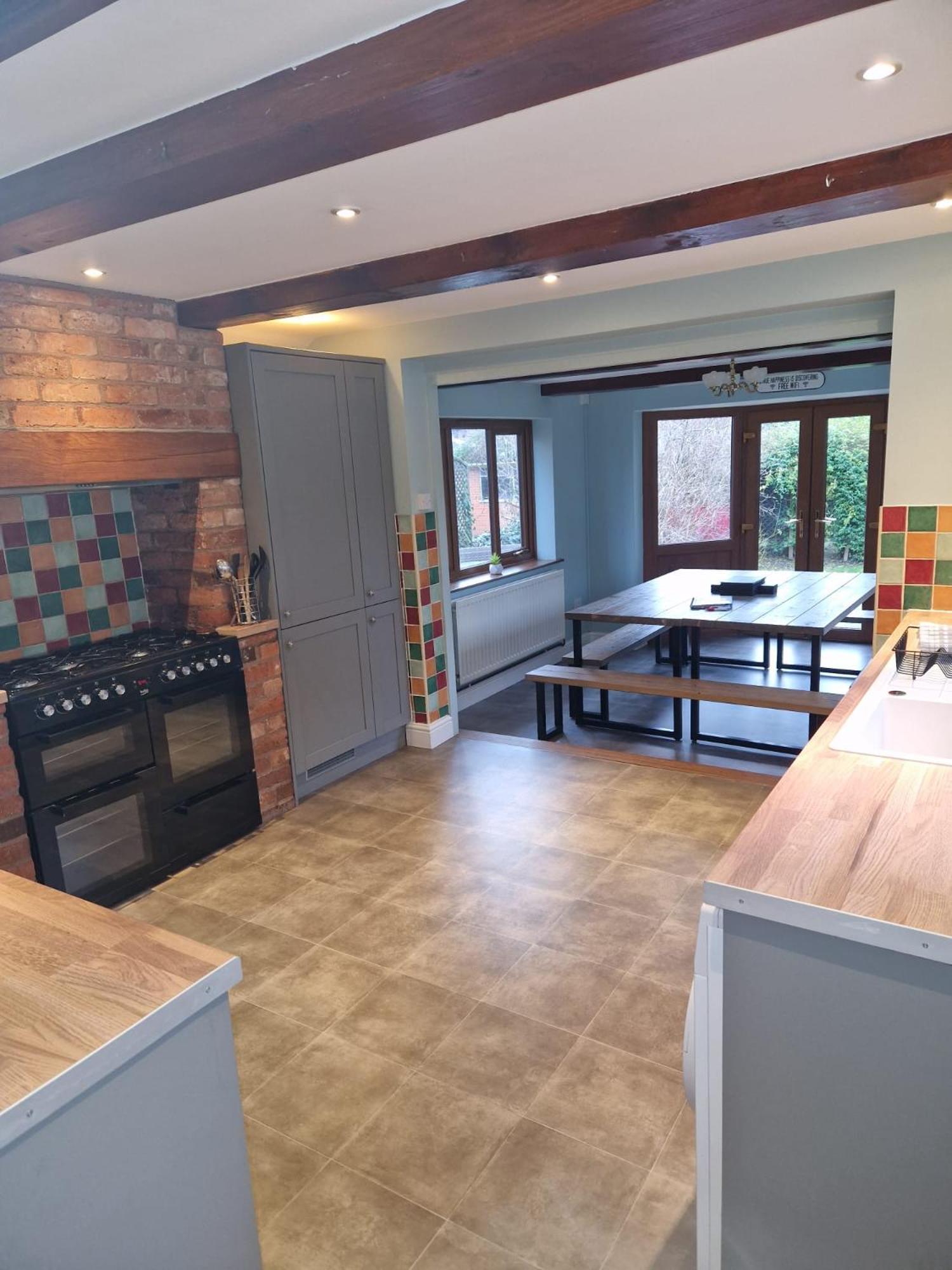 Hereford - Falcon House - Spacious 5 Bedroom House With Games Room - Sleeps 14 Guests - Great Property For Family & Friends Gathering Together - Hosted By Rentmyhouse Exterior photo
