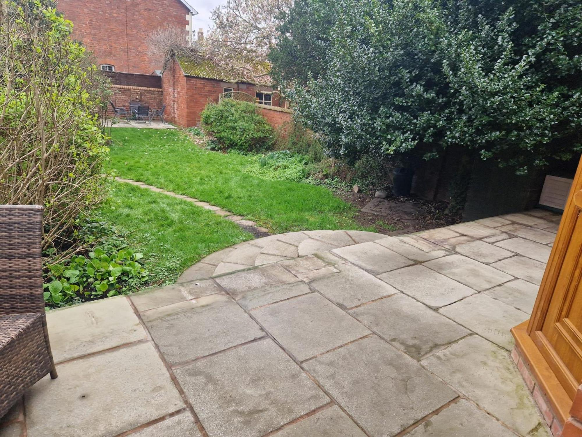 Hereford - Falcon House - Spacious 5 Bedroom House With Games Room - Sleeps 14 Guests - Great Property For Family & Friends Gathering Together - Hosted By Rentmyhouse Exterior photo